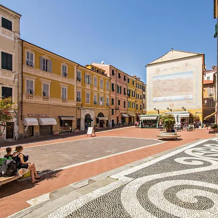 3 Bedroom Amazing In Appartement Imperia