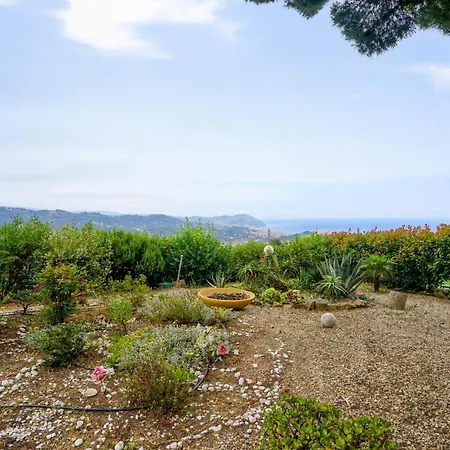 3 Bedroom Amazing In Imperia